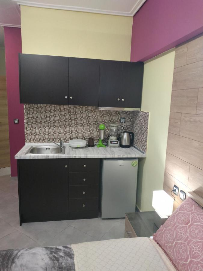 G M 1 Rooms Kentro In The Heart Of The City Larissa Exteriör bild